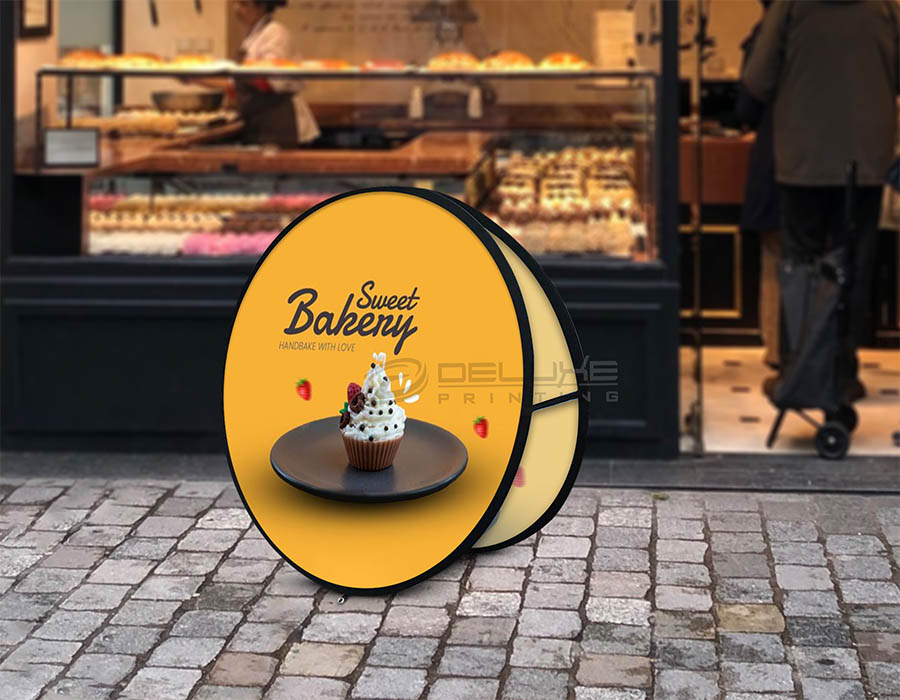Round Pop out banner Lahore