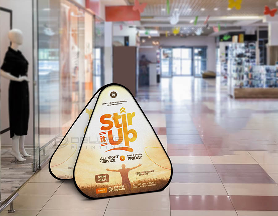 Triangle Pop out banner Lahore