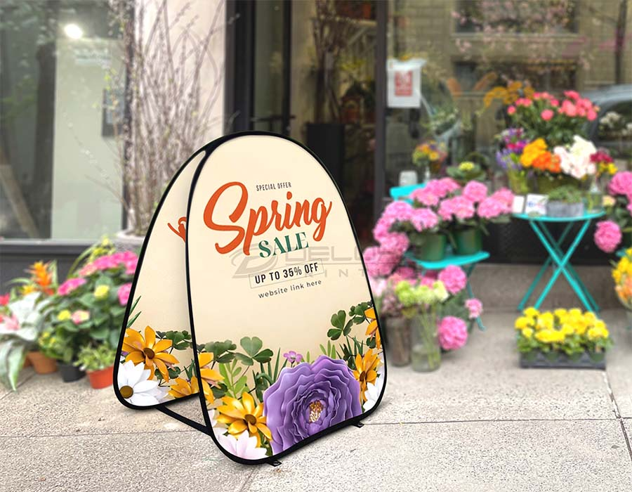 Vertical Pop out banner Lahore