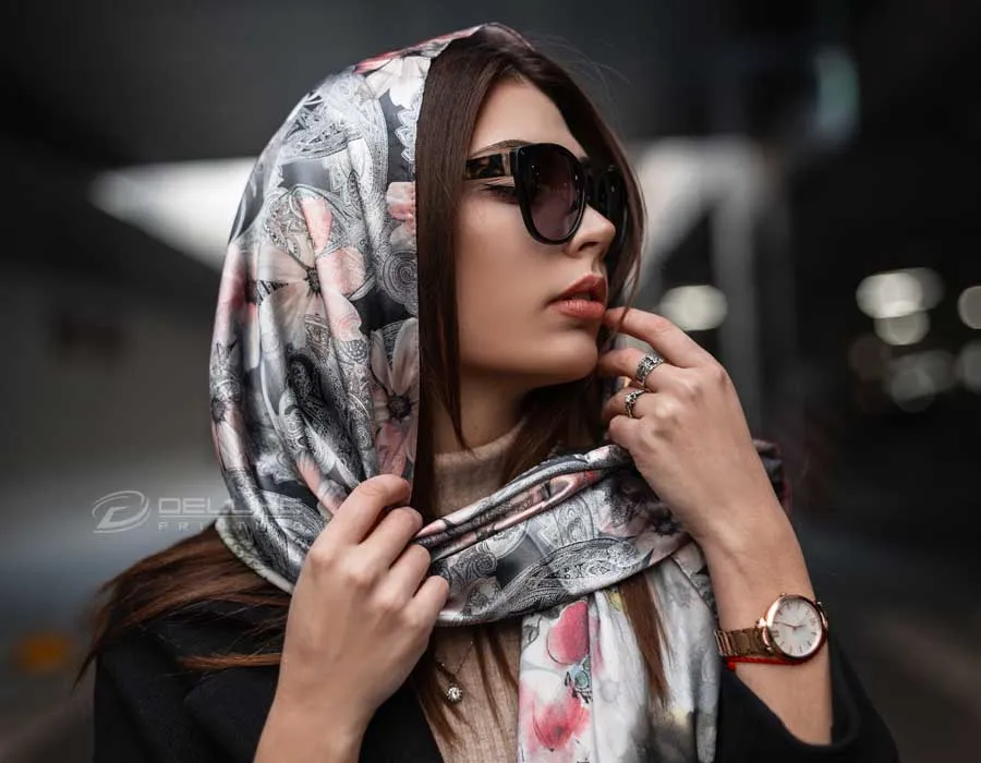 Scarf in Lahore