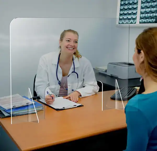 Sneeze Protector Screen Lahore