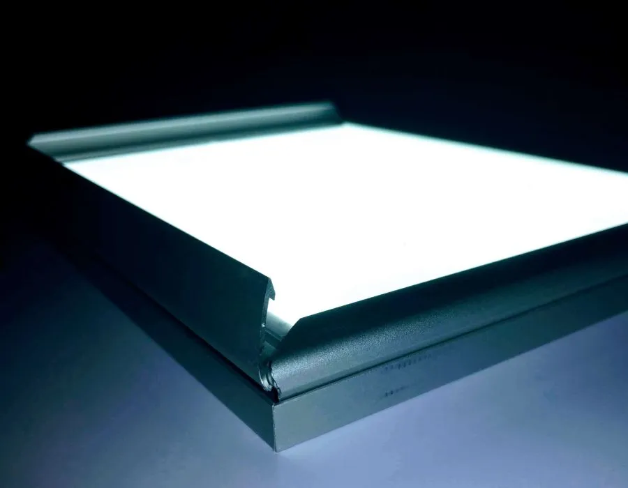Aluminum Snap Frame with Duratrance Light Box Lahore